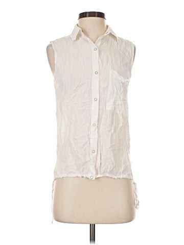 Club Monaco Sleeveless Button-Down Shirt (view 1)