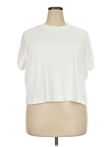Old Navy Short Sleeve T-Shirt (view 1)