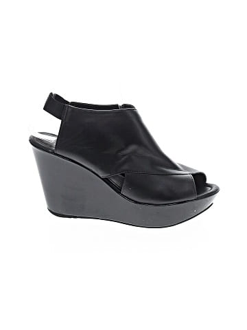 Kenneth Cole REACTION Wedges (view 1)