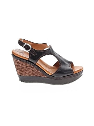 Naya Wedges (view 1)