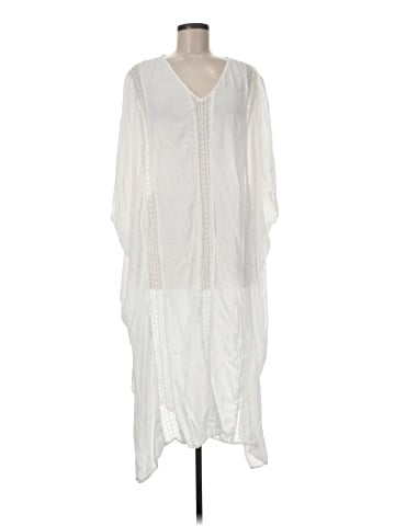 Soma Poncho (view 1)