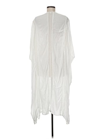 Soma Poncho (view 2)