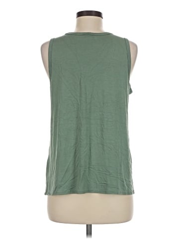Old Navy Sleeveless T-Shirt (view 2)