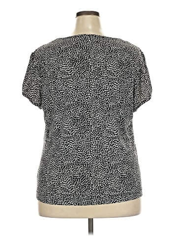 Worthington Short Sleeve Top (view 2)