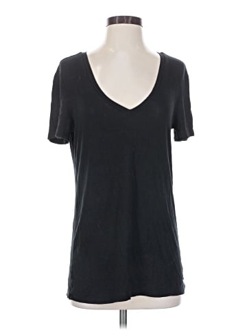 American Eagle Outfitters Short Sleeve T-Shirt (view 1)