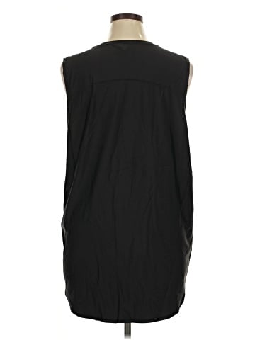 Lululemon Athletica Sleeveless T-Shirt (view 2)