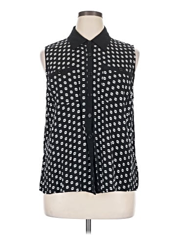 Kenar Sleeveless Button-Down Shirt (view 1)