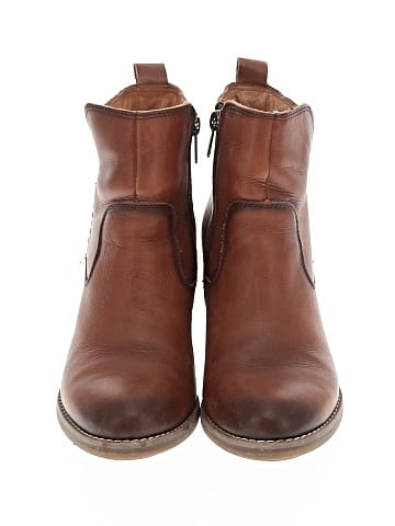 Pikolinos Ankle Boots (view 2)
