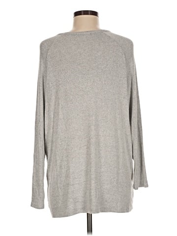 Brandy Melville Pullover Sweater (view 2)