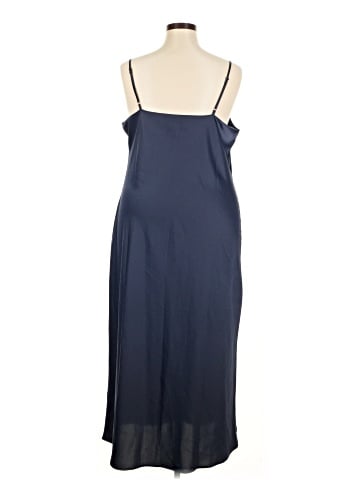 Banana Republic Factory Store Casual Dress (view 2)
