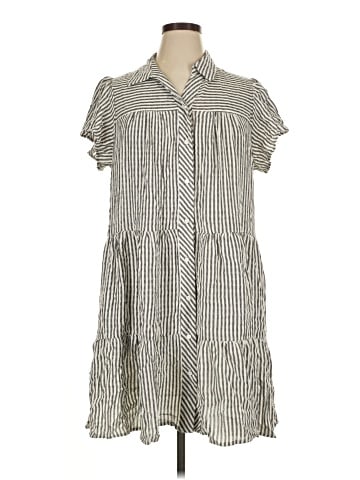 Jane and Delancey Casual Dress (view 1)
