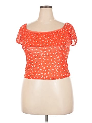 No Boundaries Short Sleeve Top (view 1)