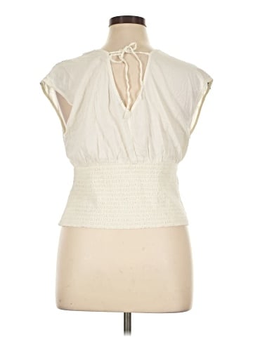 Old Navy Sleeveless Blouse (view 2)