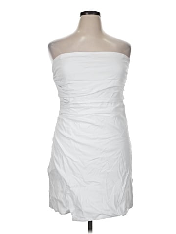 Abercrombie & Fitch Cocktail Dress (view 1)