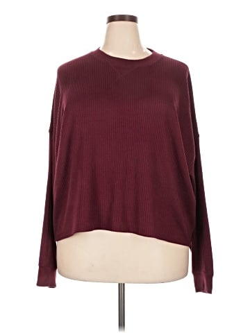 American Eagle Outfitters Pullover Sweater (view 1)