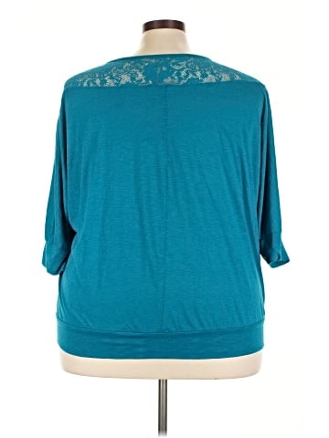 Faded Glory 3/4 Sleeve Top (view 2)