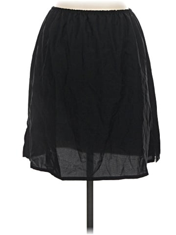 Uniqlo Casual Skirt (view 2)
