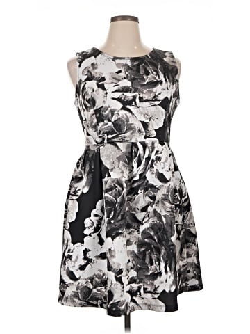Apt. 9 Casual Dress (view 1)