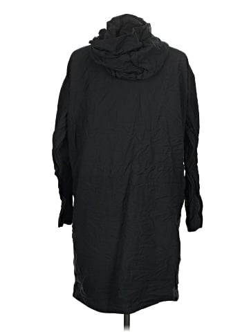 Everlane Raincoat (view 2)