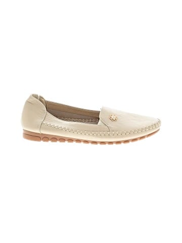 Unbranded Flats (view 1)