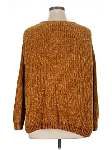 Signature Studio Pullover Sweater (view 2)