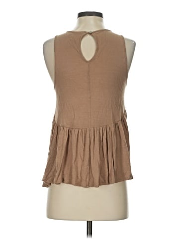 Akemi + Kin Sleeveless T-Shirt (view 2)