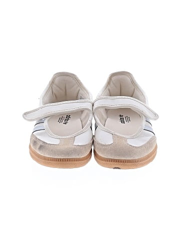 Adidas Sneakers (view 2)