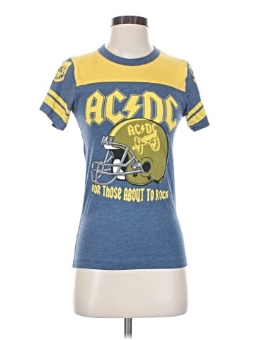 Chaser Short Sleeve T-Shirt (view 1)