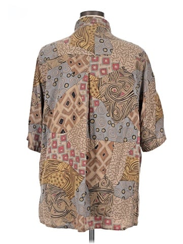 Tianello Short Sleeve Button-Down Shirt (view 2)