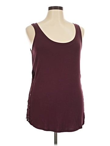 Hot Topic Tank Top (view 1)