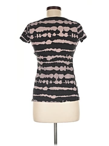 Maurices Short Sleeve T-Shirt (view 2)