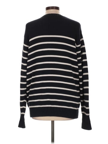 Brandy Melville Pullover Sweater (view 2)