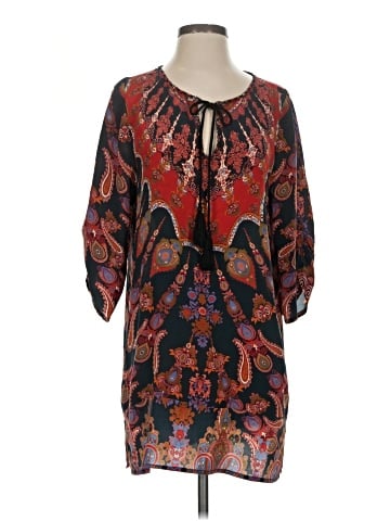Tolani 3/4 Sleeve Blouse (view 1)