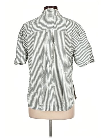 Madewell Oversized Boxy Button-Up Shirt in Stripe Signature Poplin (view 2)