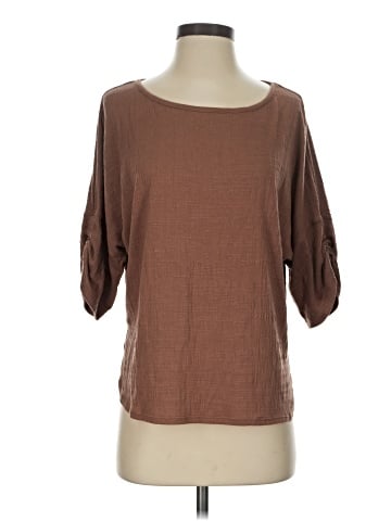 Max Studio 3/4 Sleeve T-Shirt (view 1)