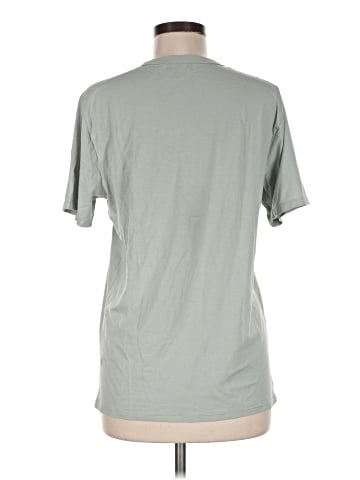 Lululemon Athletica Short Sleeve T-Shirt (view 2)