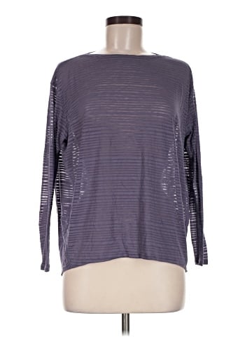 Lululemon Athletica 3/4 Sleeve T-Shirt (view 1)