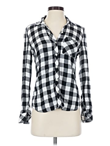 Gap Long Sleeve Button-Down Shirt (view 1)