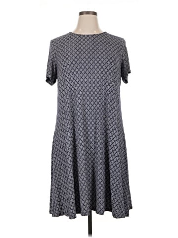 Old Navy Casual Dress (view 1)