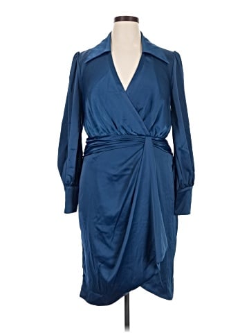 Theia Coat (view 1)