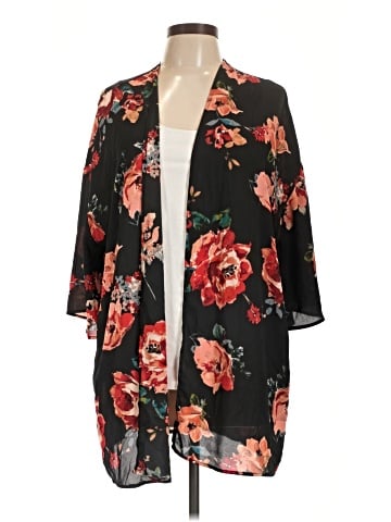 Le Lis Kimono (view 1)