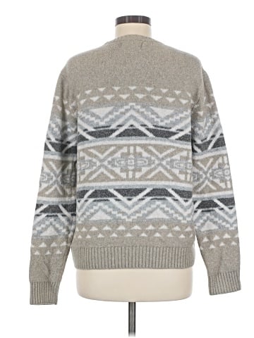 Old Navy Pullover Sweater (view 2)