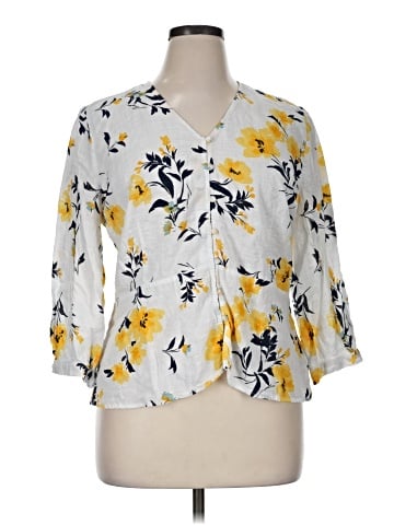 Liz Claiborne 3/4 Sleeve Blouse (view 1)
