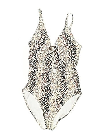 La Blanca One Piece Swimsuit (view 1)