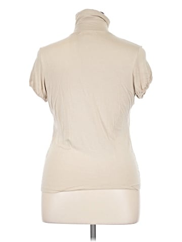 August Silk Short Sleeve Top (view 2)