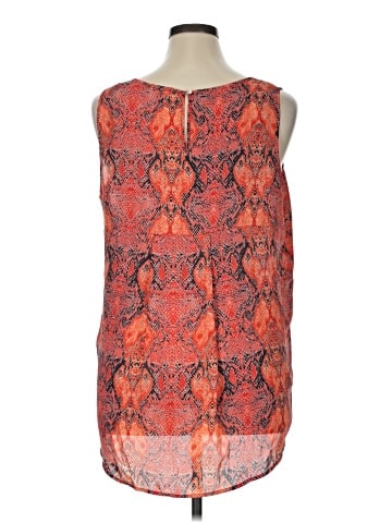 Everleigh Sleeveless Blouse (view 2)