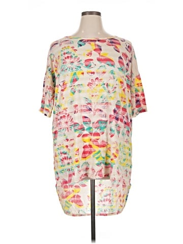 Lularoe Short Sleeve T-Shirt (view 1)