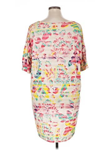 Lularoe Short Sleeve T-Shirt (view 2)