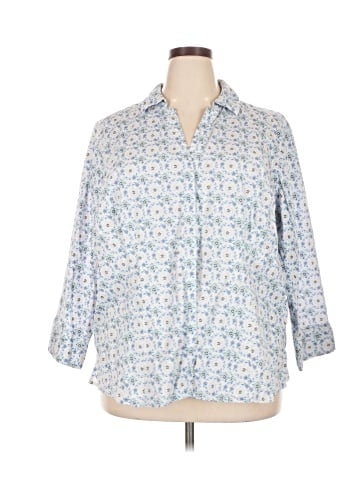 Croft & Barrow 3/4 Sleeve Button-Down Shirt (view 1)