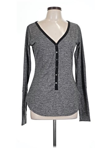 Lululemon Athletica Long Sleeve Top (view 1)